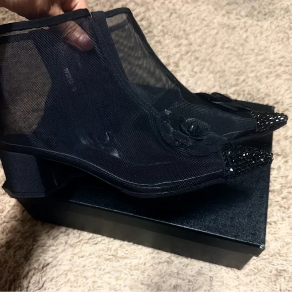Chanel Camelia Black Swarovski Mesh Pointed Booties 38 - Picture 4 of 7